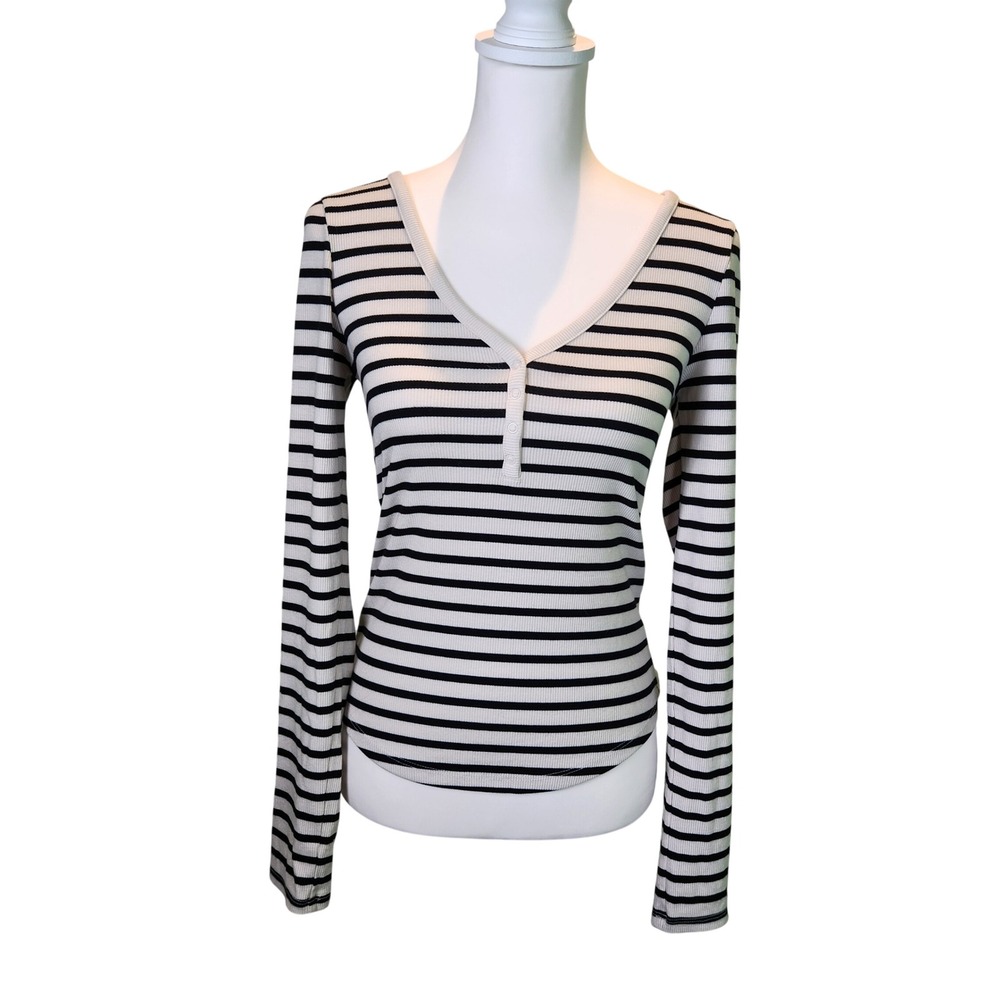 American‎ Eagle Y2K Black Cream Striped Ribbed Henley Long Sleeve Top Fisherman